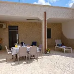 빌라 Maestrale A Torre Lapillo 포르토 세자레오