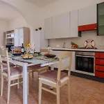 Maestrale A Torre Lapillo * 포르토 세자레오
